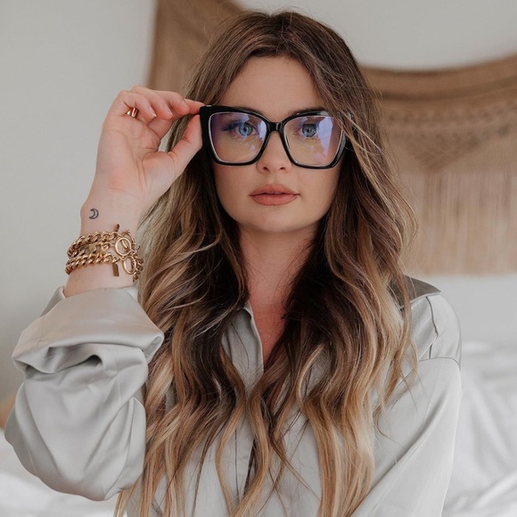 DIFF Becky IV blue light glasses (Black & Gold) - Picture 4 of 11